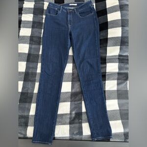 Levi’s 721 High Rise Skinny Jeans